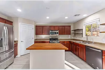 151 W James L Sullivan Street, Vail, AZ 85641 - Photo 8