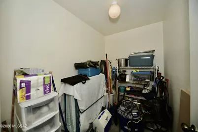 166 N Wellspring Drive, Green Valley, AZ 85614 - Photo 36