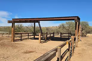 806 N Mesquite Dr, Saint David, AZ 85630 - Photo 6