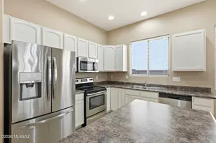 12549 E Red Canyon Pl, Vail, AZ 85641 - Photo 10