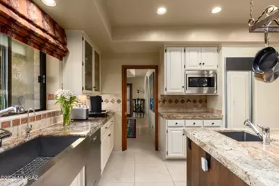 7250 E Ventana Canyon Drive, Tucson, AZ 85750 - Photo 22