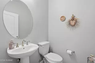 1432 E Golden Rock Wy, Green Valley, AZ 85614 - Photo 8