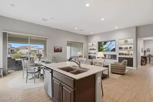 1432 E Golden Rock Wy, Green Valley, AZ 85614 - Photo 4