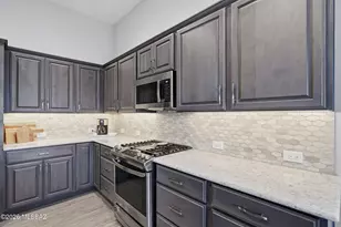 1432 E Golden Rock Wy, Green Valley, AZ 85614 - Photo 14