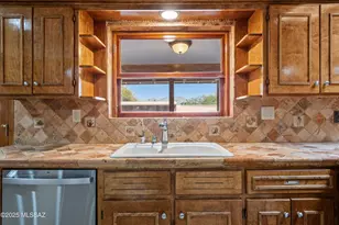 5101 E 9th St, Tucson, AZ 85711 - Photo 14