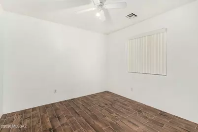 433 E Geronimo Bluff Loop, Tucson, AZ 85705 - Photo 20