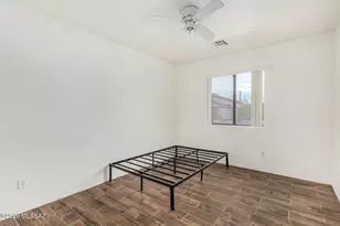 433 E Geronimo Bluff Loop, Tucson, AZ 85705 - Photo 22