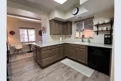 532 W Paseo Solana, Green Valley, AZ 85614 - Photo 2