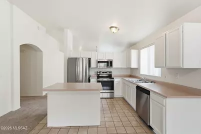 4464 W Holly Berry Way, Tucson, AZ 85741 - Photo 8