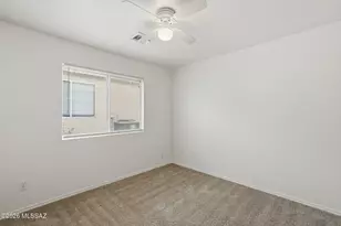 4464 W Holly Berry Way, Tucson, AZ 85741 - Photo 12