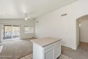 4464 W Holly Berry Way, Tucson, AZ 85741 - Photo 10