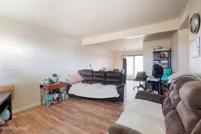2439 Parkside Drive, Tucson, AZ 85713 - Photo 6