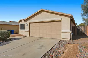 3622 W Trevor Dr, Tucson, AZ 85741 - Photo 2