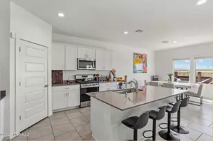 11192 S Weismann Dr, Vail, AZ 85641 - Photo 10