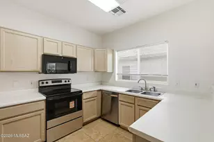 7292 W Mesquite River Dr, Tucson, AZ 85743 - Photo 10