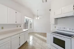 8690 N Moison Dr, Tucson, AZ 85742 - Photo 12