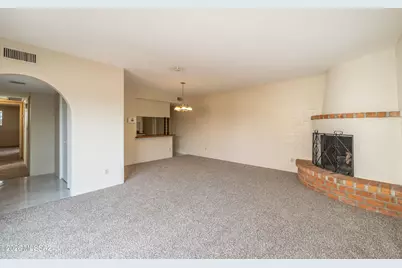 224 N Camino Del Vate, Green Valley, AZ 85614 - Photo 6