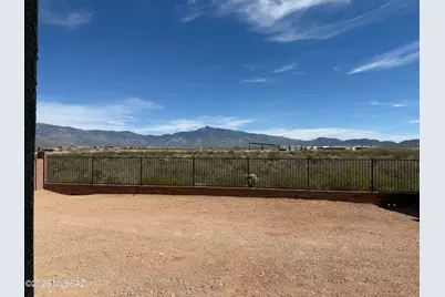 8231 S Charles Young Way, Vail, AZ 85641 - Photo 12