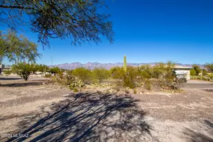 1010 S Camino De Las Colinas, Tucson, AZ 85748 - Photo 8