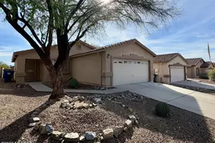 10366 E Roywood Way, Tucson, AZ 85747 - Photo 2