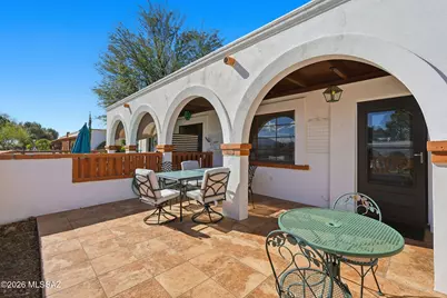 328 S Paseo Quinta #B, Green Valley, AZ 85614 - Photo 4