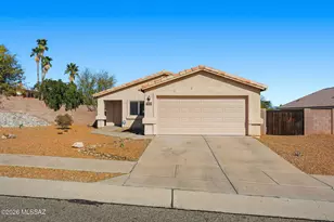 1602 N Old Ranch Rd, Tucson, AZ 85745 - Photo 1