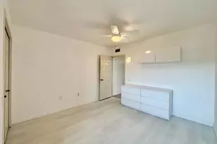 1364 W Desert Hills Dr, Green Valley, AZ 85622 - Photo 10