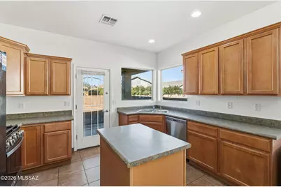 10361 E Valley Quail Drive, Tucson, AZ 85747 - Photo 14