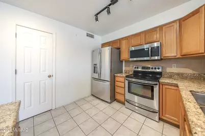 470 W Rio Flojo, Green Valley, AZ 85614 - Photo 8