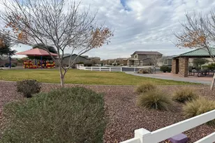 10857 W Sarabella Dr, Marana, AZ 85653 - Photo 38