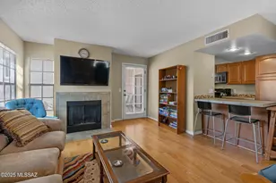 6471 N Tierra De Las Catalinas, Tucson, AZ 85718 - Photo 2