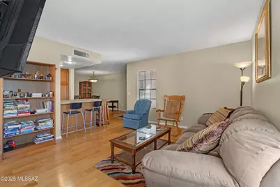6471 N Tierra De Las Catalinas #APT 71, Tucson, AZ 85718 - Photo 4