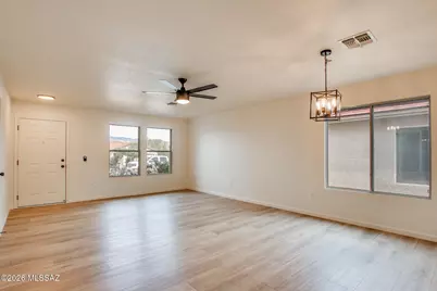 9410 E Grapevine Spring Place, Tucson, AZ 85710 - Photo 16