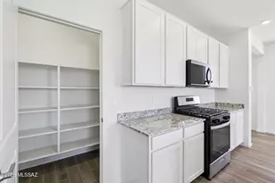 937 W Calle Cuarzo, Sahuarita, AZ 85629 - Photo 6