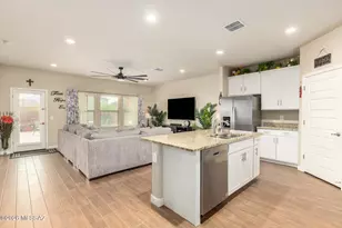 8763 Weeping Dalea Dr, Marana, AZ 85653 - Photo 14