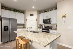 8763 Weeping Dalea Dr, Marana, AZ 85653 - Photo 2