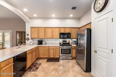 2262 N Woods Place, Tucson, AZ 85749 - Photo 14
