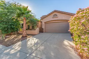 11951 N Cantata Dr, Oro Valley, AZ 85737 - Photo 2