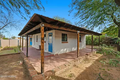 121 W Birdman Drive, Tucson, AZ 85705 - Photo 2