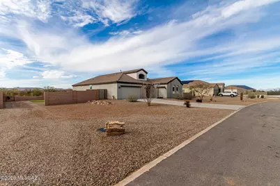 15958 S Kerry Rabbit Court, Sahuarita, AZ 85629 - Photo 4