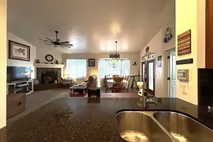 1684 S Tenen Pass Dr, Benson, AZ 85602 - Photo 16