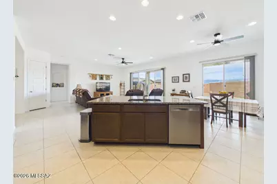 12775 E Prairie Aster Lane, Tucson, AZ 85747 - Photo 10