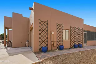 3858 S Camino del Golfista, Green Valley, AZ 85614 - Photo 18