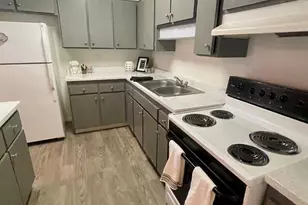 2230 E Fort Lowell Rd, Tucson, AZ 85719 - Photo 1