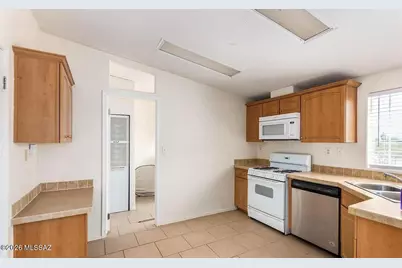 12085 N Musket Road, Marana, AZ 85653 - Photo 4