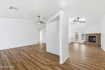 2821 W Darley Woods Drive, Tucson, AZ 85742 - Photo 6