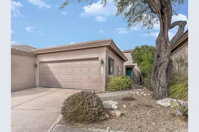 6082 N Running Deer Circle, Tucson, AZ 85750 - Photo 2
