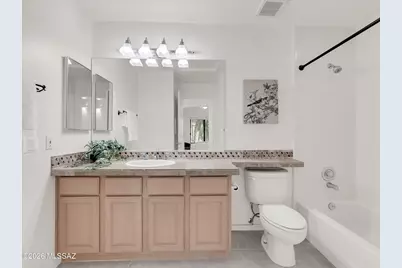 6082 N Running Deer Circle, Tucson, AZ 85750 - Photo 10