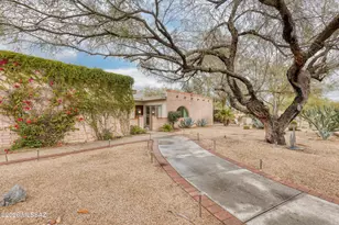 9431 E Walnut Tree Cir, Tucson, AZ 85749 - Photo 6