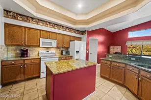 10280 N Calle Del Carnero, Oro Valley, AZ 85737 - Photo 12